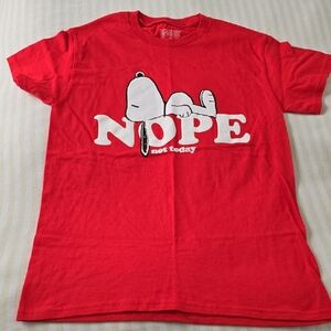 Peanuts Snoopy Nope Tee Size:Small